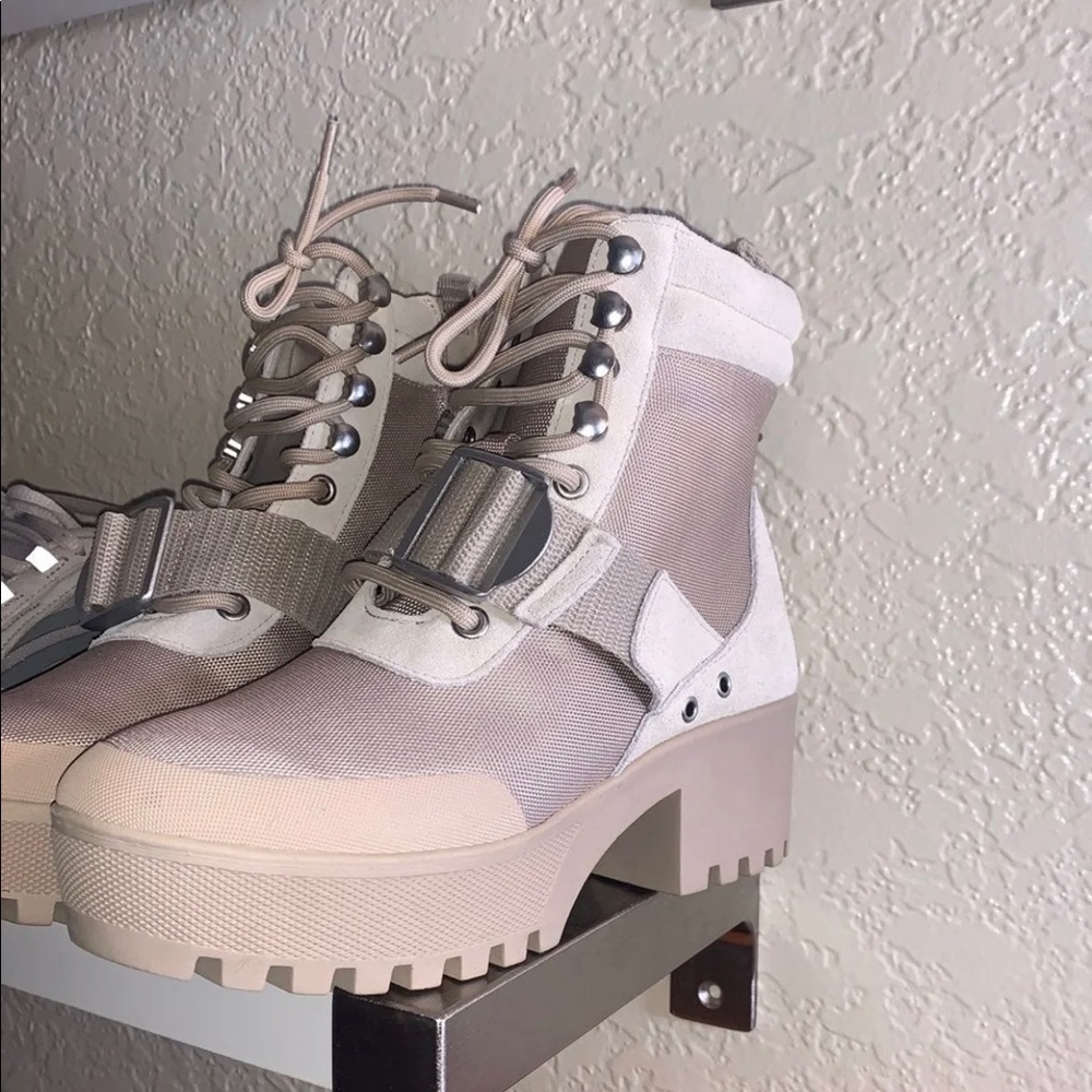 Women’s combat boots